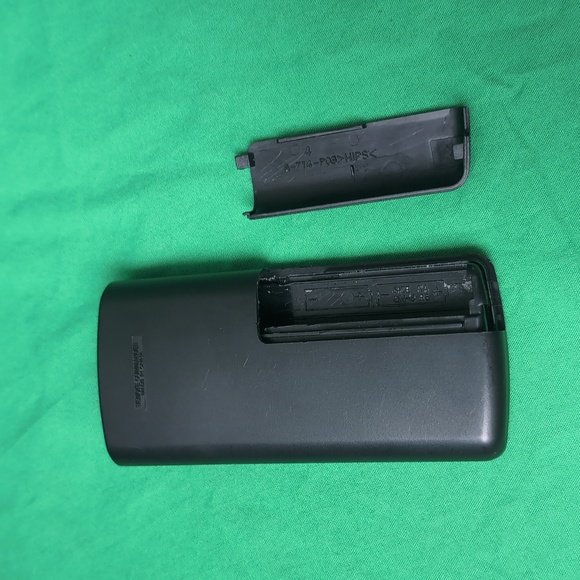 Sony RMT-814 Digital Handycam Remote Control Black - Picture 4 of 4